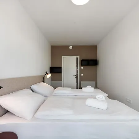 Spacious 2-bedroom With A Terrace In Central リュブリャナ